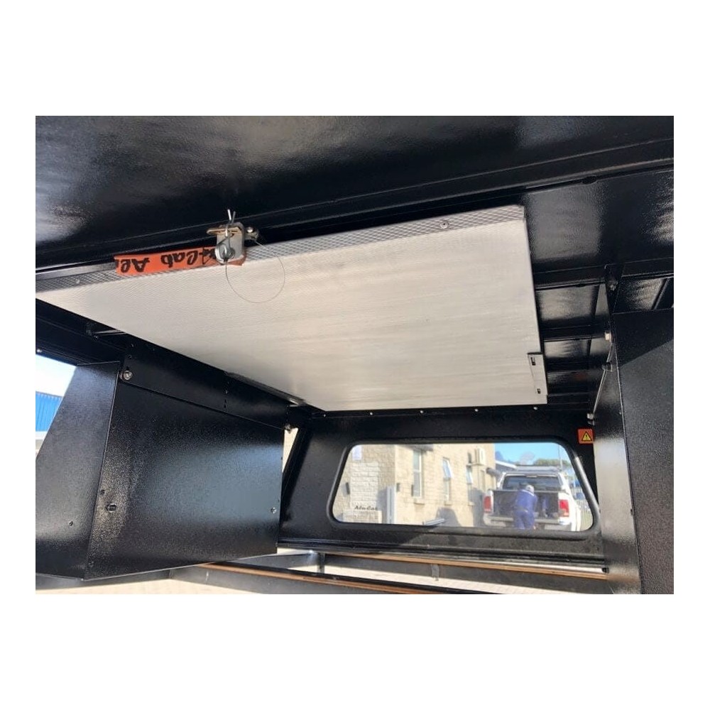 Supports de table Alu-Cab pour hard-top : optimisez votre bivouac 4x4 Supports de table Alu-Cab pour hard-top : optimisez votre bivouac 4x4